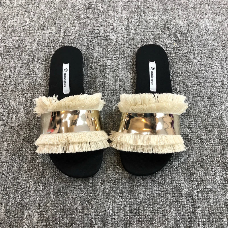 Cozy Shoes Women Fashion Metal Bling Slides Fur Fringe Flip Flops Summer Flat Slides Outside Shoes