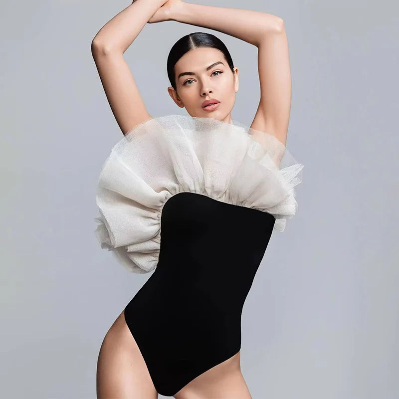 2025 One-Piece Swimsuit Three-dimensional Flowers One Shoulder Letter Print Swimsuit Retro Asymmetrical