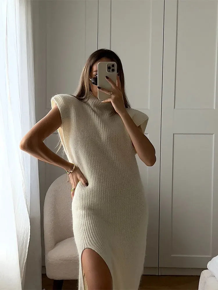 Sleeveless Knitted Dress