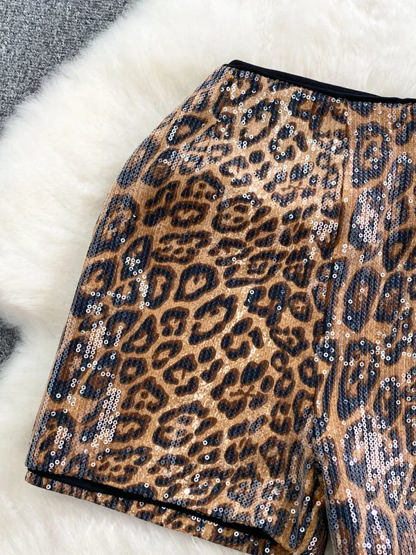 Fashion Women's Sequins Leopard Short