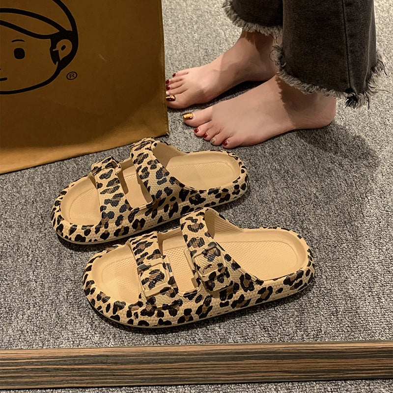 Leopard Print Platform Slippers Casual Thick Sole Indoor and Outdoor Sandals Beach Shoes