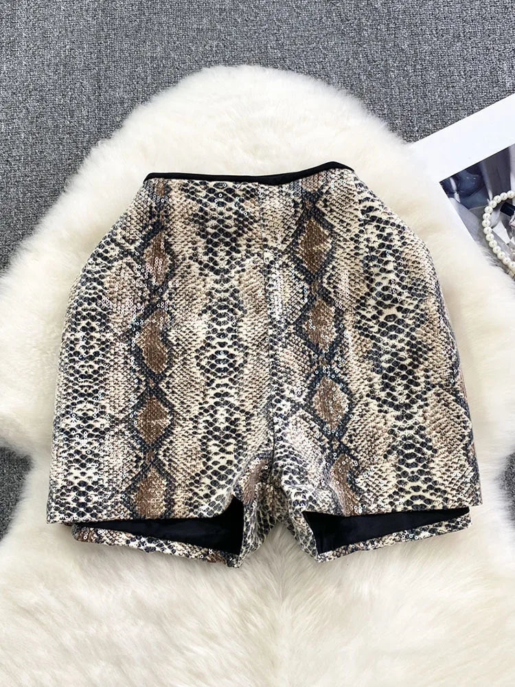 Fashion Women's Sequins Leopard Short