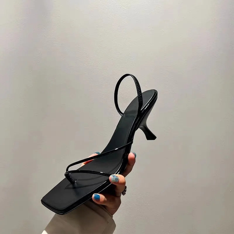 New Leather Retro Square Toe Pinch Sandals