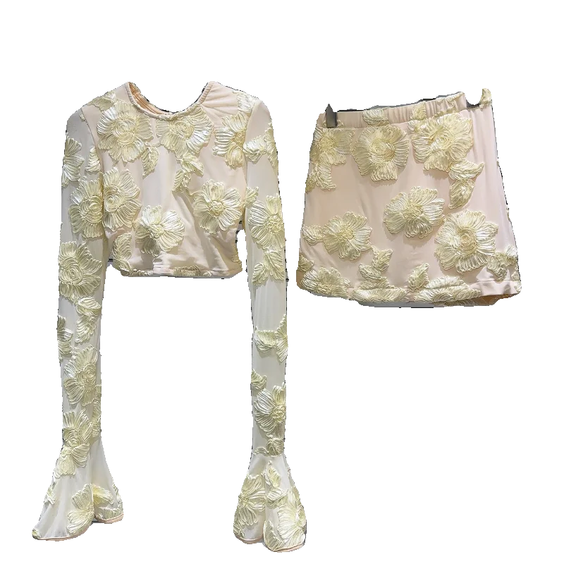 New O-neck Long Sleeved Embroidered Flower Hollow Slim Fit T-shirt+Elastic Waist Skirt Two Piece Set